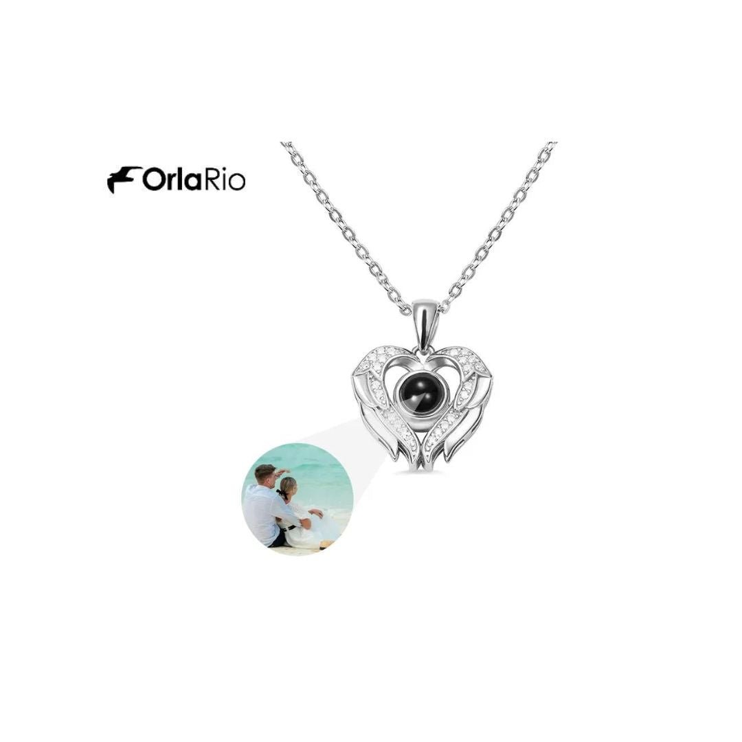 Eternal Moments Orla Rio Necklace. Transform unforgettable moments into personalized jewelry that holds your most cherished memories.