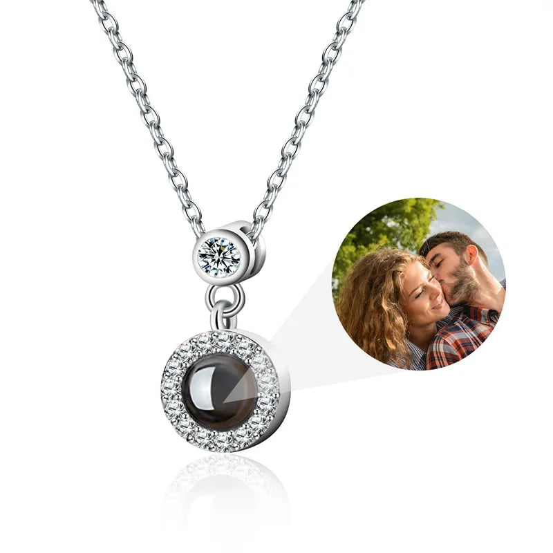 Eternal Moments Orla Rio Necklace. Transform unforgettable moments into personalized jewelry that holds your most cherished memories.